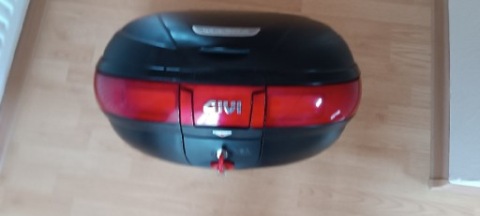 КОФР ЦЕНТРАЛЬНИЙ GIVI MAXIA E52 