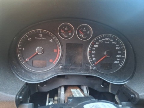 ПРИБОРНА ПАНЕЛЬ AUDI A3 8P РЕСТАЙЛ 8P0920931S 
