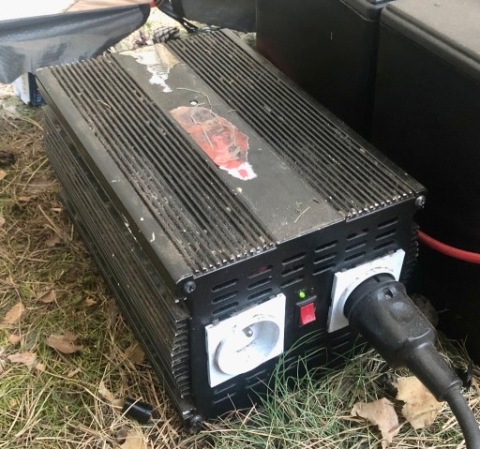 ПЕРЕТВОРЮВАЧ 24V 1500W 