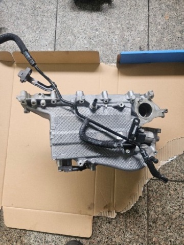 КОЛЕКТОР ВПУСКНИЙ ( ВОДЯНИЙ INTERCOOLER) 05L129766Q SKODA,GOLF,PASSAT ITP. 