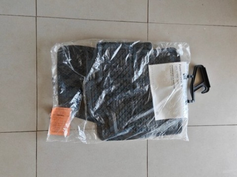 КОВРИКИ РЕЗИНА VW TOURAN 5QB 061 500 