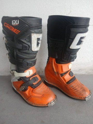 ОБУВЬ CROSS ENDURO МОТОЦИКЛЕТНЫЕ JUNIOR ROZM.36 
