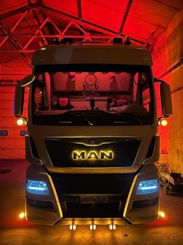 ЛОГОТИП MAN СВЕТОДИОД LED 24V фото