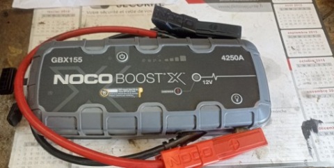 NOCO BOOST X GBX155 4250A ПОШКОДЖЕНИЙ 