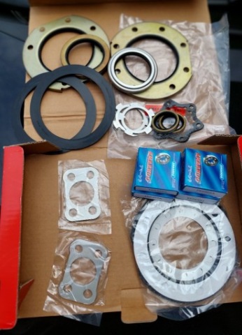 КОМПЛЕКТ РЕМОНТНЫЙ КУЛАКА ZWROTNIC TOYOTA LANDCRUISER LJ70 HILUX 4RUNNER 
