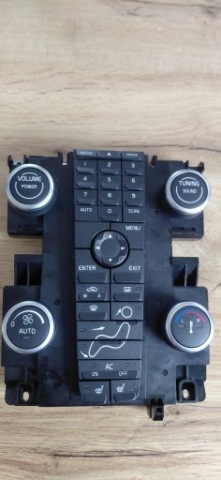 ПАНЕЛЬ РАДИО ВОЗДУХОВОДА КОНДИЦИОНЕРА VOLVO V50 NR.30782540 