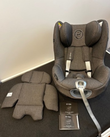 КРІСЛО CYBEX SIRONA Z2 I-SIZE 