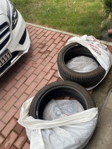 NEUMÁTICOS MERCEDES W205 PARTE TRASERA 245/40 R18  