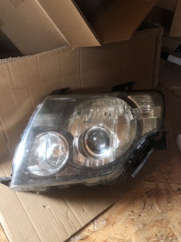 LAMP LEFT XENON MITSUBISHI PAJERO 4  