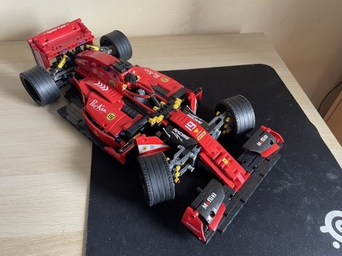 Klocki lego-Model formuły z klocków