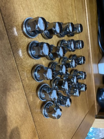 ГАЙКА DO ДИСКІВ АЛЮМІНІЄВИХ FORD ХРОМ M12X1,5, STOZEK, КОМПЛЕКТ 20SZT, 
