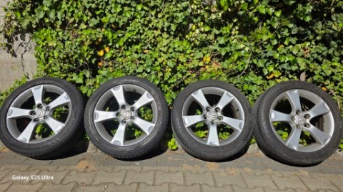 ДИСКИ АЛЮМІНІЄВІ MAZDA 3 2.0 205/50R17 ВІДСТАНЬ БОЛТІВ 5X114,3 