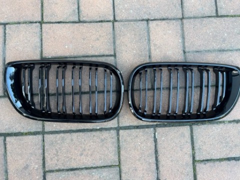 РЕШІТКА ПЕРЕДНІЙ BMW E46 РЕСТАЙЛ (2002-2005) 
