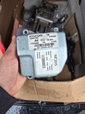 КОМП'ЮТЕР МОДУЛЬ БЛОК КЕРУВАННЯ ПІДСИЛЮВАЧА KIA VENGA HYUNDAI I20 563001P000 