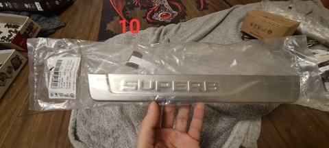 FACING, PANEL SILL - SKODA SUPERB III  3V0 853 558 P  