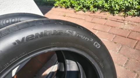 235/55R19 Hankook Ventus S1 Evo3 EV K127E