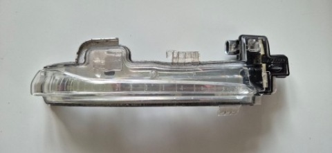 ПРАВИЙ ПОВОРОТНИК VOLVO S60/V60 2010-2013 