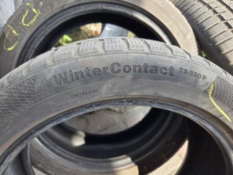 ШИНИ ЗИМОВІ CONTINENTAL 215 50 18 