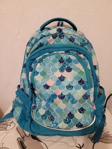 Plecak do szkoły wielokomorowy