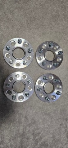 ВІДСТАНІ 5X120 , 67MM ОТВІР ЦЕНТРАЛЬНИЙ , 20MM 