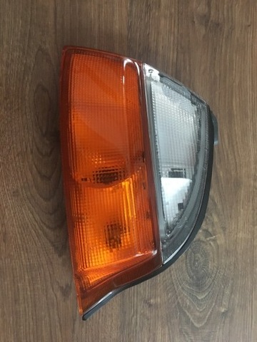 DIRECTION INDICATOR Z LAMP 18-5616B LEFT TOYOTA HIACE  