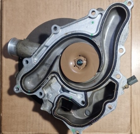 НАСОС ВОДИ MOPAR HEMI 5.7 05038677AA 68346915AA 