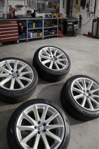 КОЛЕСА 19” JAGUAR XJ XF ТИТАНОВІ ДИСКИ ШИНИ 2020 R 275 40 R19 ІДЕАЛЬНЕ СТАН 
