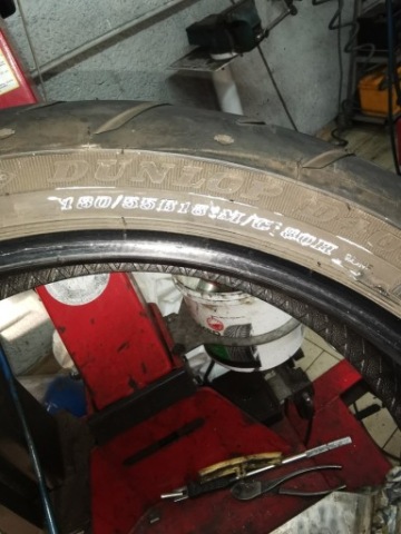 ШИНА 180/55B18 DUNLOP 407 HARLEY-DAVIDSON ЗАД DOT 3021 