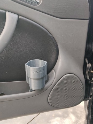 CUPHOLDER SAAB 9-3OG EN DE PUERTA  