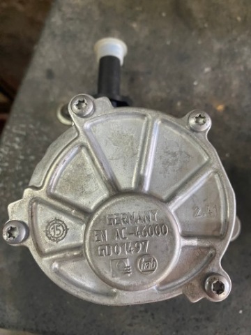НАСОС ВАКУУМНИЙ MERCEDES GD01495 