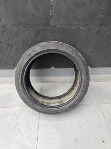 Kleber Dynaxer UHP 205/45/r17 DOT 3323