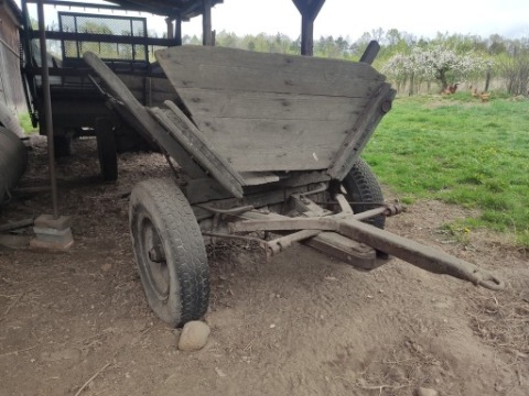 Wóz konny do traktora 4 kołowy 