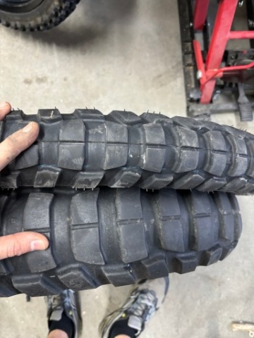 Metzeler Karoo4 90/90/21 150/70/18