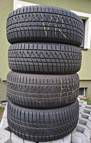 ШИНИ ЗИМОВІ 2235/55/19 107V KUMHO WINTERCRAFT WS71 SUV 4X4 XL 