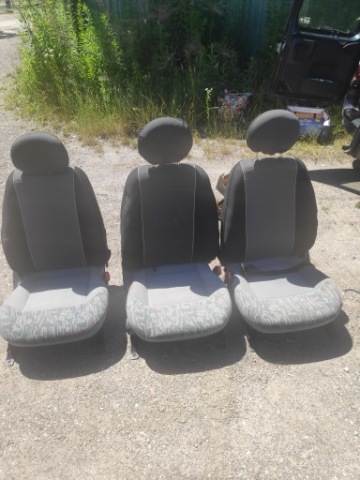 СИДІННЯ X3 + ДИВАН МОНТАЖНА SPRINTER 2001R ОРИГІНАЛ 