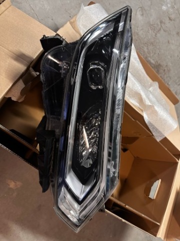 NISSAN QASHAQI J11 РЕСТАЙЛ ФАРА ПОВНИЙ LED (СВІТЛОДІОД) ПРАВИЙ ФАРА ПРАВА 