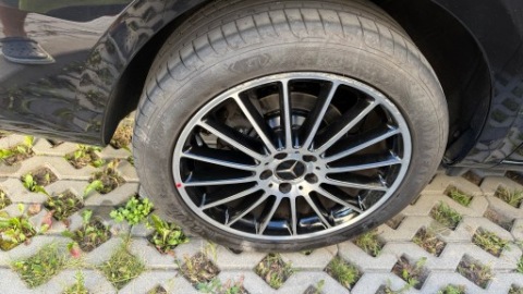 MERCEDES V-KLASA VITO W447 447 8x19 ET52 5x112 A4474012700