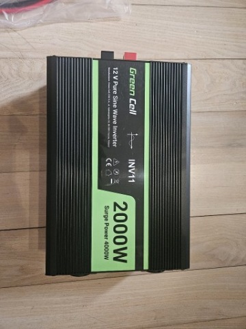 ПЕРЕТВОРЮВАЧ АВТОМОБІЛЬНА GREEN CELL12V 230V 2000W 4000W ЧИСТИЙ SINUS 