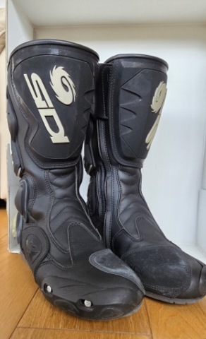 ВЗУТТЯ МОТОЦИКЛЕТНІ SPORT SIDI VERTIGO RAIN ЧОРНІ 42 GORETEX 