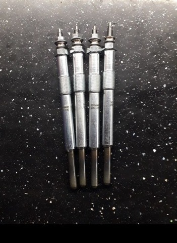 Świece żarowe beru GN054 4 szt. komplet