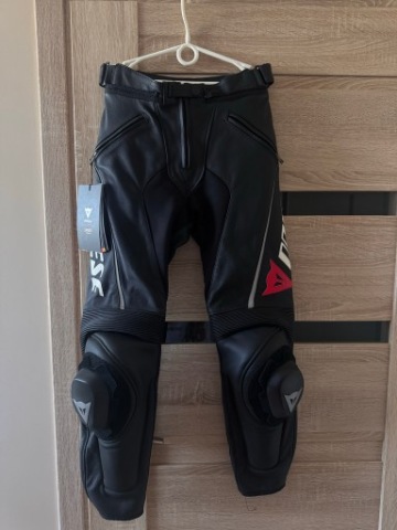 ШТАНИ МОТОЦИКЛЕТНІ ШКІРЯНІ ЖІНОЧІ DAINESE РОЗМІР IT40 (XS) 