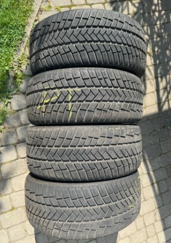 ШИНИ ЗИМОВІ VREDESTEIN WINTRAC PRO 255/35 R21 98Y XL - МАЙЖЕ НОВЕ 
