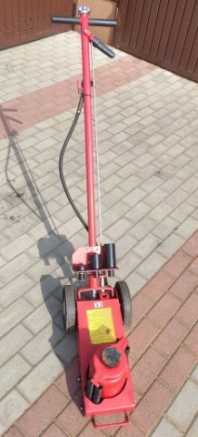 Podnośnik pneumatyczno hydrauliczny 35t