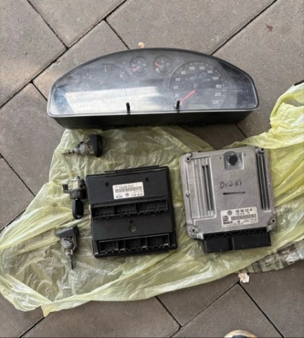 КОМПЛЕКТ СТАРТОВИЙ ECU VW T5 1.9 TDI 038906016AH 