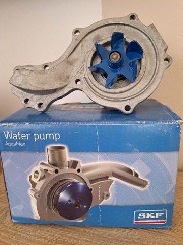 PUMP WATER SKF VKPC 81410 AUDI FORD SEAT VW  