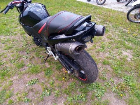 ВИХЛОП ТРУБА ВИПУСКНА ГУШИТЕЛІ ГЛУШНИК SUZUKI GSR 600 