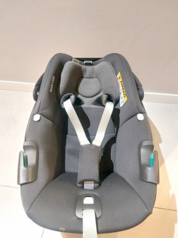 Maxi Cosi Peble 360+baza <13kg