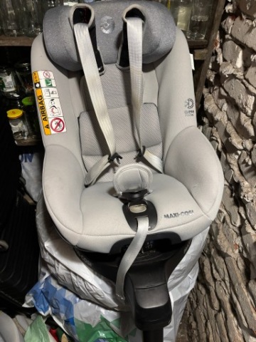 КРІСЛО ПОВОРОТНИЙ MAXI-COSI MICA 360 ISOFIX 