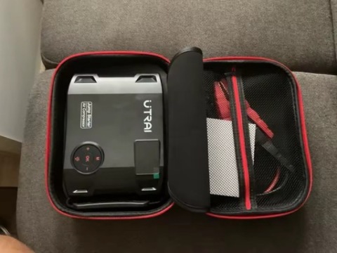 ПРИСТРІЙ ПУСКОВІ UTRAI 2000A + КОМПРЕСОР + POWERBANK – НОВЕ 
