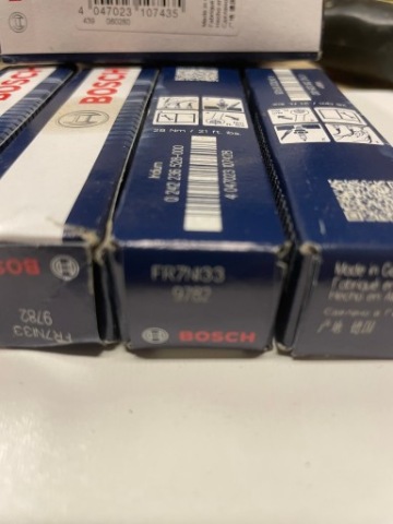 СВІЧКИ BOSCH ІРИДІЄВІ FR7NI33 9782 